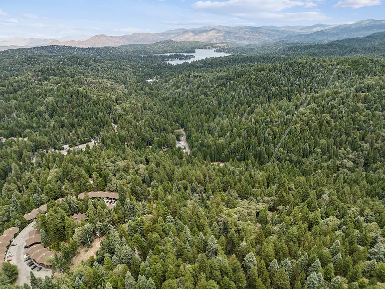 893 Sierra Vista Dr — Photo 16
