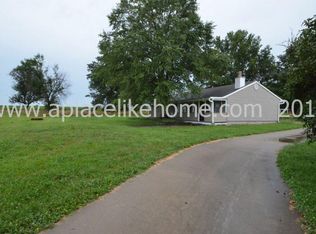 15907 E 195th St, Pleasant Hill, MO 64080
