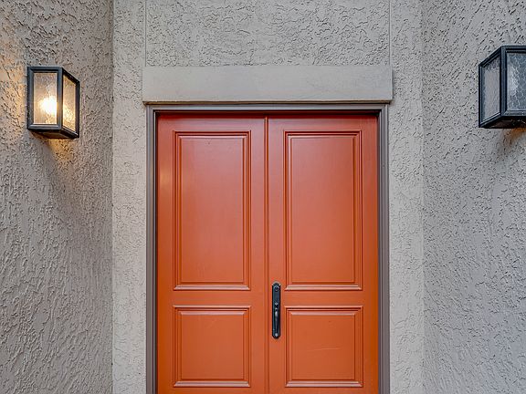 3rd image of 8000 Donore Pl APT 4
