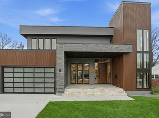 6910 Bright Ave, Mc Lean, VA 22101