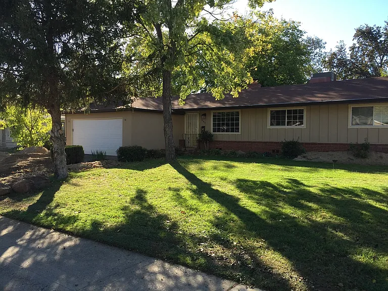 5643 Fairvale Way — Photo 3