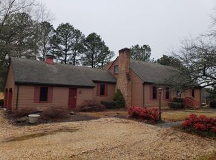 5988 Farmville Rd, Farmville, VA 23901