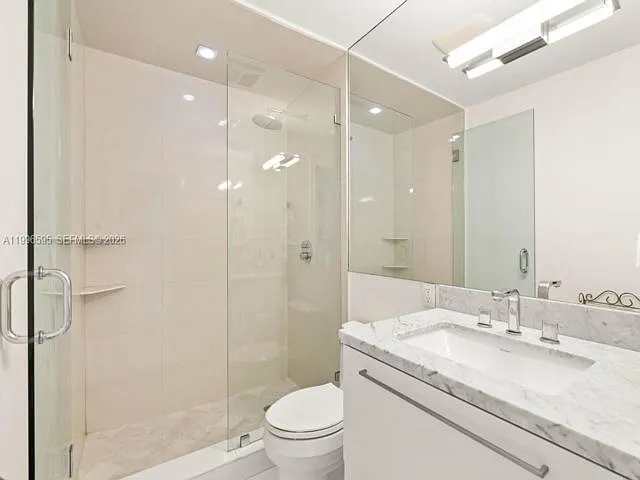 1000 Venetian Way #105 — Photo 7
