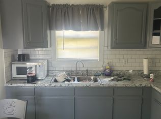 35 Meadow St, North Adams, MA 01247