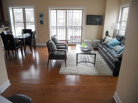 5th image of 10428 S Walden Pkwy #C