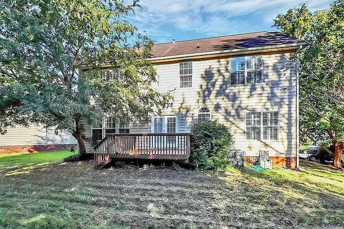 9101 Dartington Ln — Photo 26