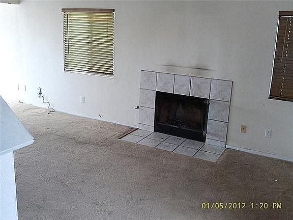 4th image of 796 Manning Way