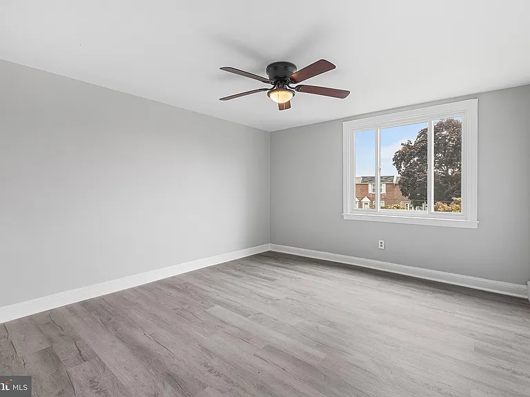 424 S Church St — Photo 20