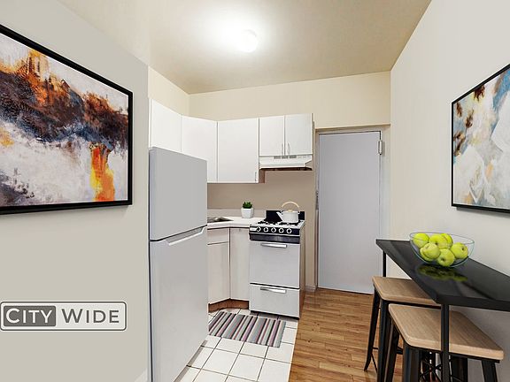 2nd image of 346 E 76th St APT 11
