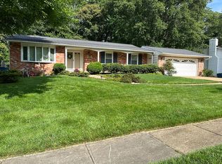 4210 Kilbourne Dr, Fairfax, VA 22032