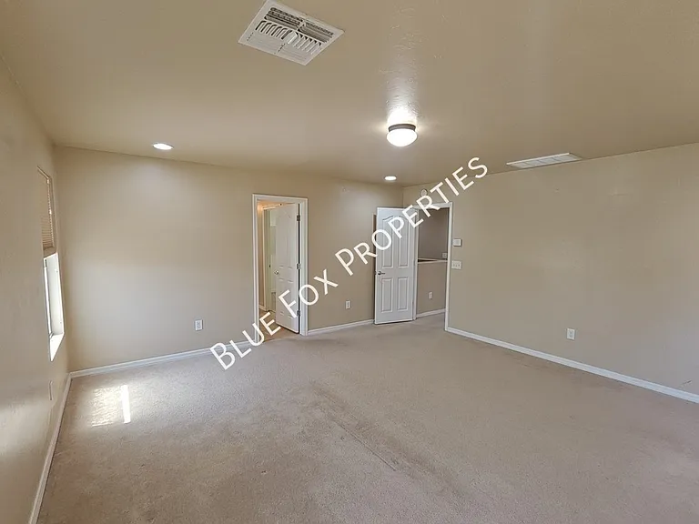 5874 N Dartwhite Dr — Photo 21