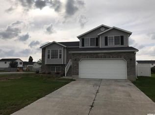 1531 N 2225 W, Clinton, UT 84015