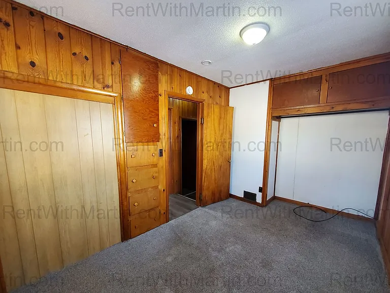 812 E End Ave — Photo 10