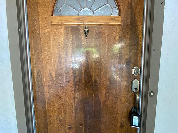 2nd image of 47227 Yucatan Dr