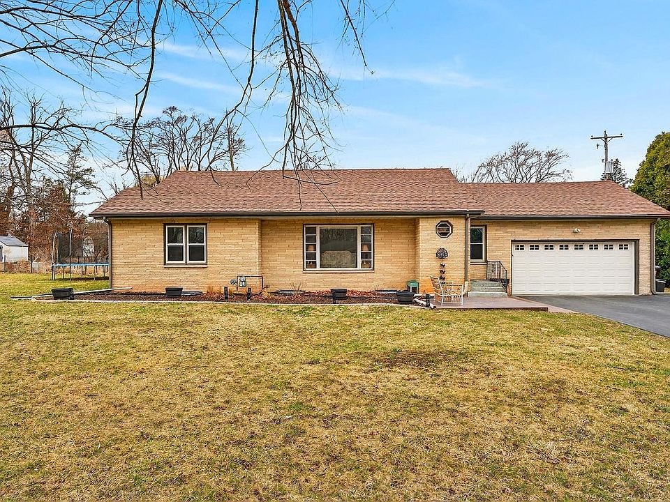 1st image of 2315 S Lombardy LANE