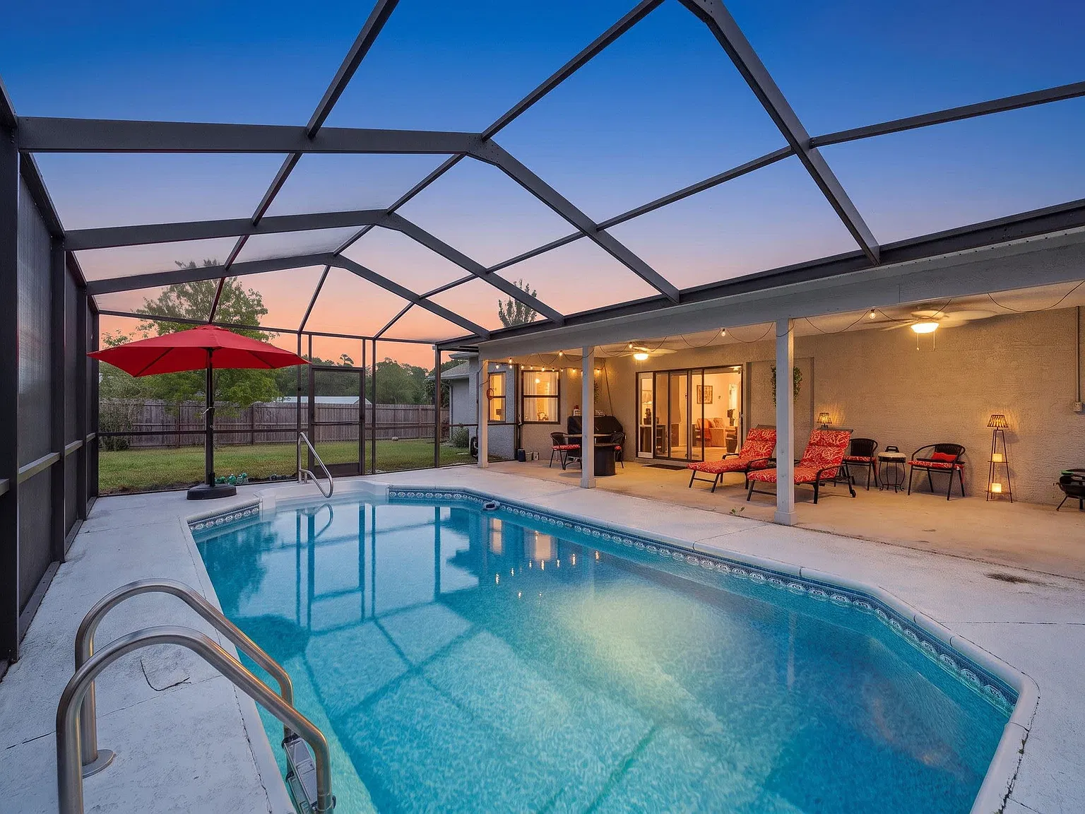 2 bed, $3,950 — Photo 1