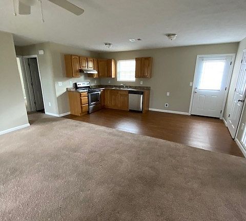 5th image of 535 Low Valley Dr