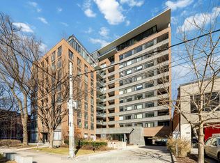 400 Wellington St W #1003, Toronto, ON M5V0B5