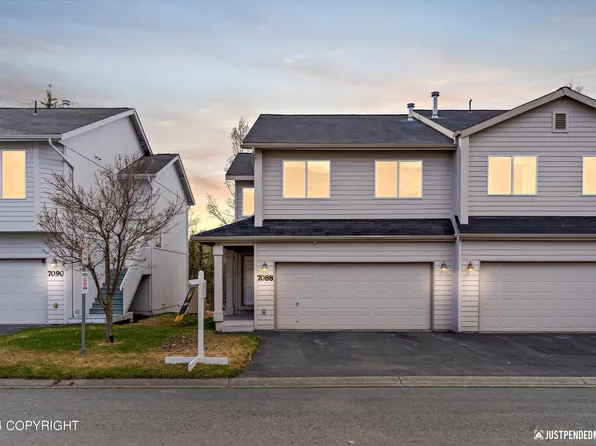 7088 Fairweather Park Loop, Anchorage, AK 99518