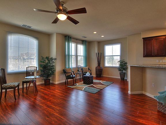 3rd image of 600 Heather Glenn Ln