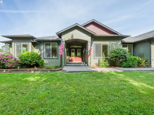 230 Oleson Ln, Roseburg, OR 97471