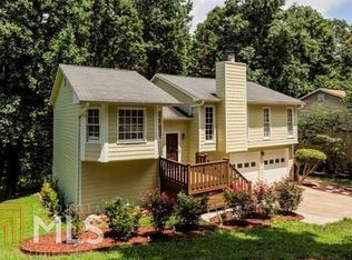 2724 Laurel View Dr, Snellville, GA