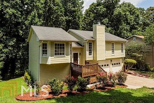 2724 Laurel View Dr photo 1