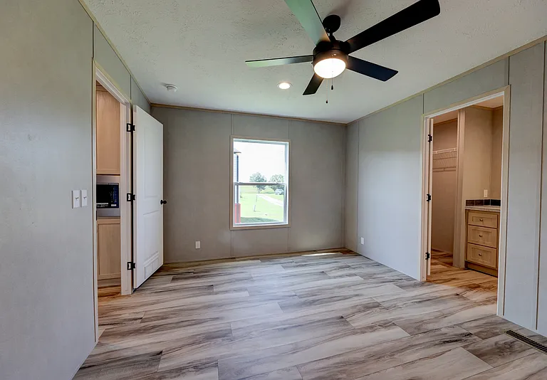 199 Seay Rd #6 — Photo 27