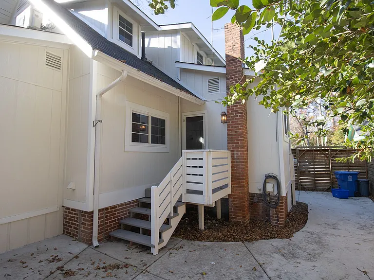 510 King St — Photo 27