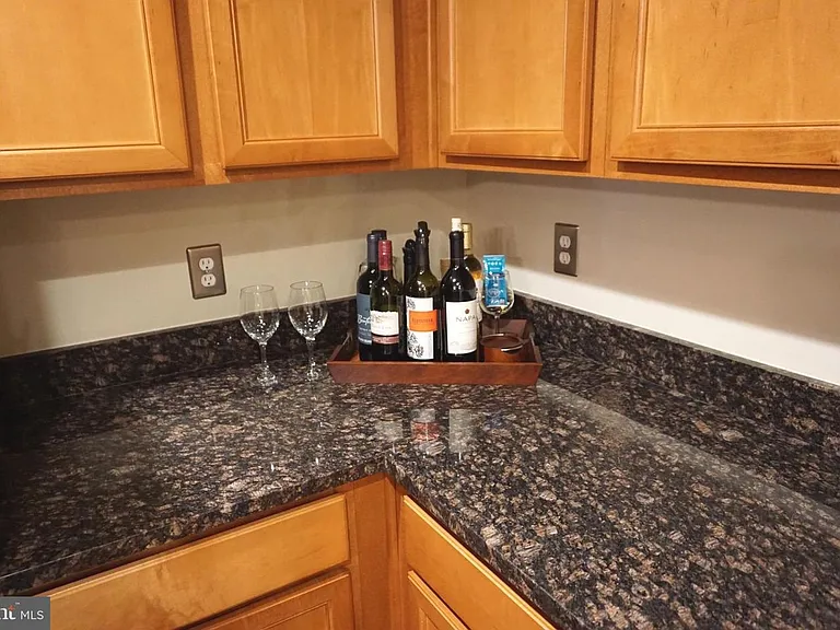901 Pine Forest Ln — Photo 11