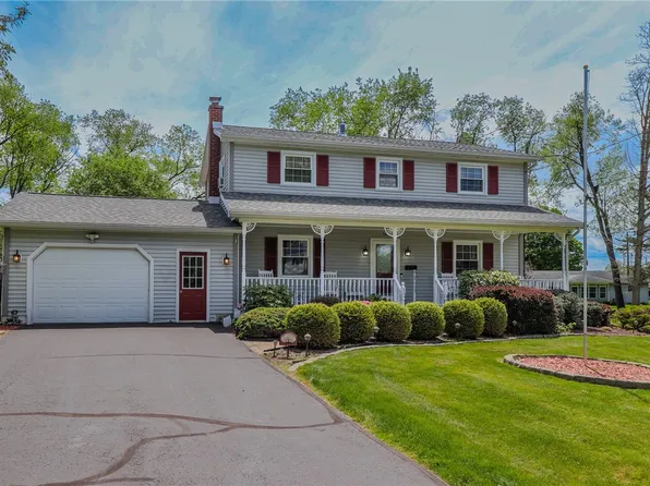 56 Briarcliff Dr, Horseheads, NY 14845