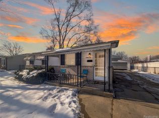 15630 Harrison, Romulus, MI 48174