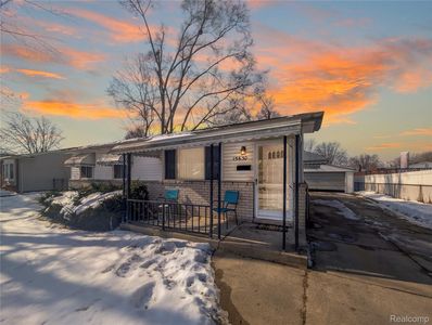 15630 Harrison, Romulus, MI, 48174