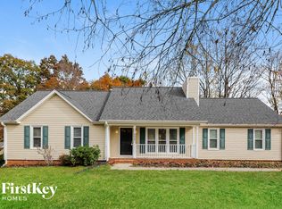 9029 Jefferson Woods Dr, Rural Hall, NC 27045