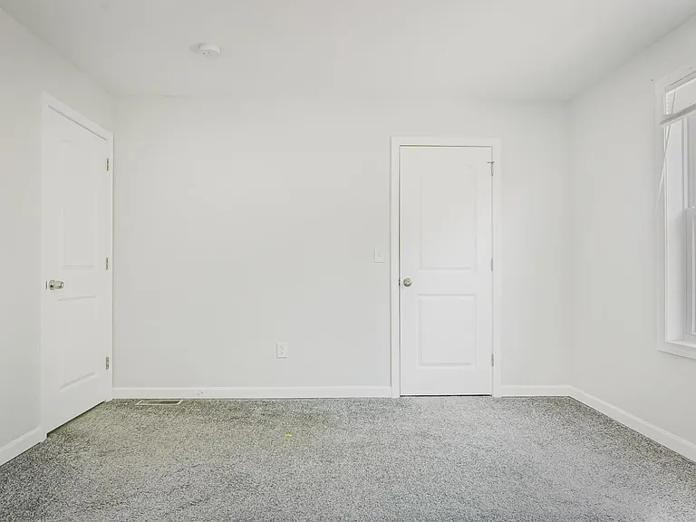 Unit Photo