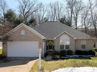 706 Robins Gate, Akron, OH 44319