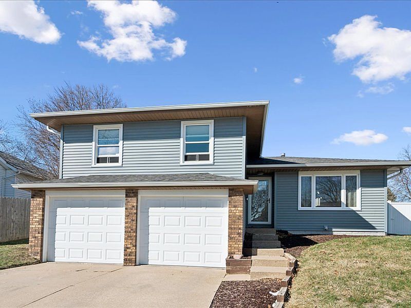 1st image of 2514 W 60th St