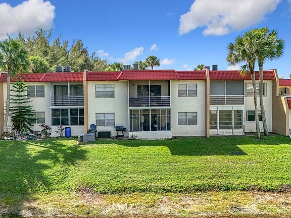 4th image of 235 Lake Dora Dr