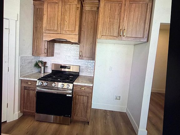 4th image of 952 E Shilow Rd #131