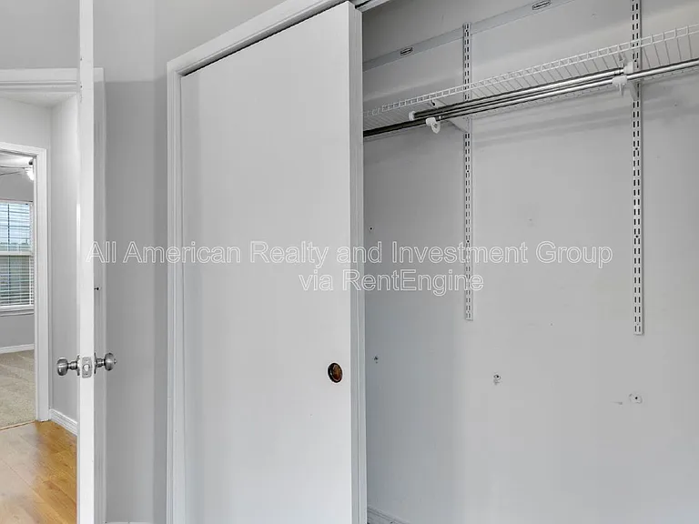 330 Brookwood Blvd — Photo 15