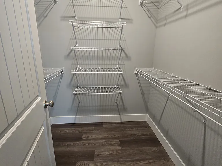 913 Cloud Springs Rd — Photo 18