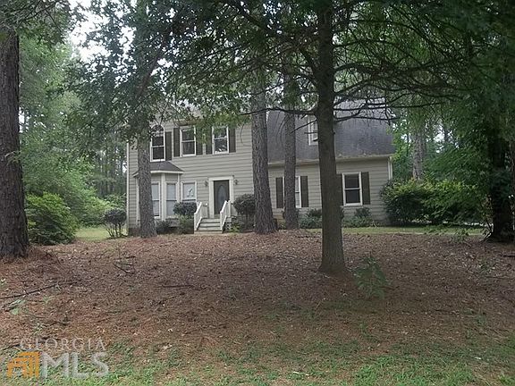 3rd image of 22 Chickasaw Cir