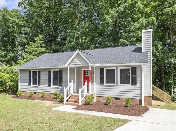 3120 Olde Birch Dr, Raleigh, NC 27610