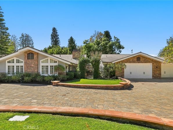 752 N Creekview Dr, Orange — photo 1