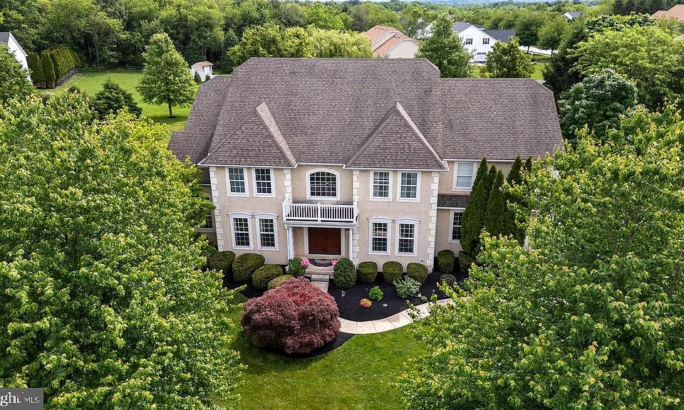 1st image of 4 Ashbridge Ct