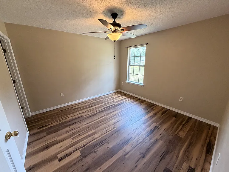7212 Bogey Ln — Photo 9