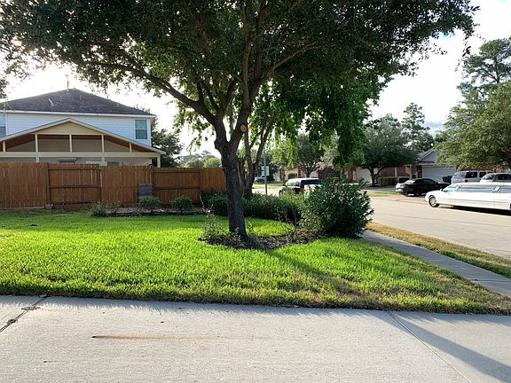 3rd image of 11118 Northam Dr