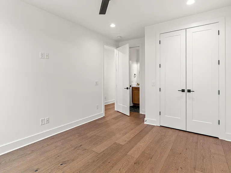1205B 14th Ave S — Photo 32