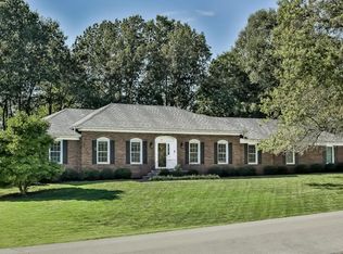 177 Old Spring Dr, Shelbyville, KY 40065
