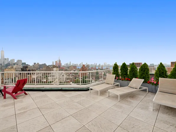 101 West 12th Street 17B image 8 of 8